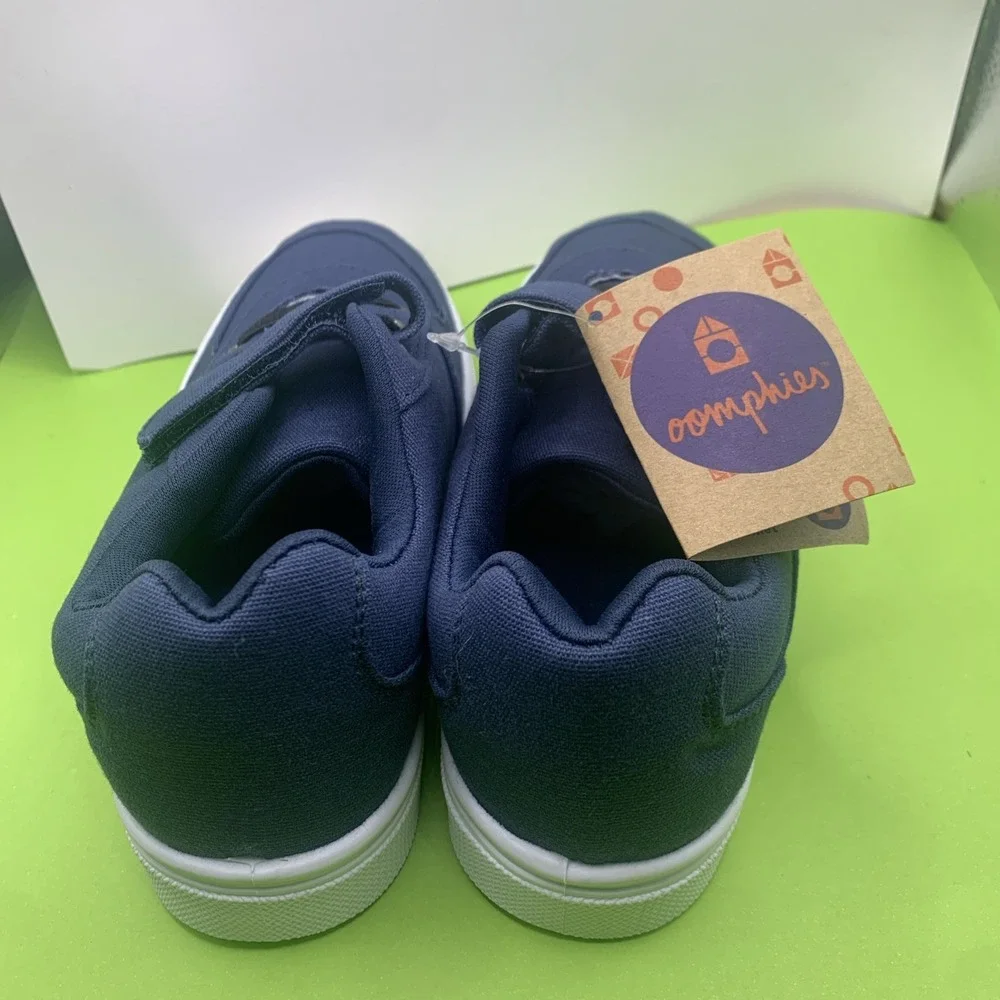 Oomphies Boys Ethan Navy Blue Hook & Loop Strap Sneaker Shoes 12Y New With Tags